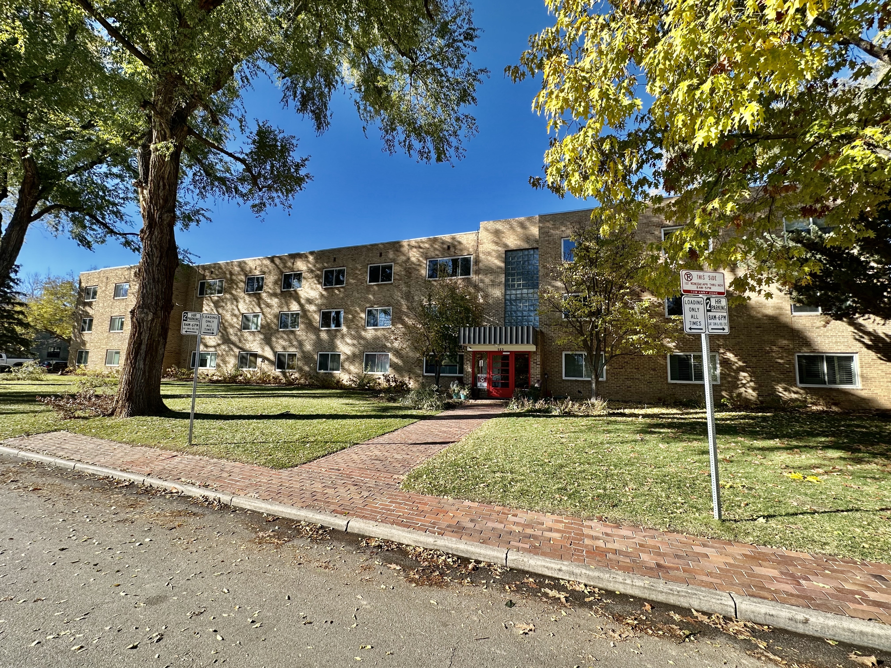 525 Jackson Street - 1